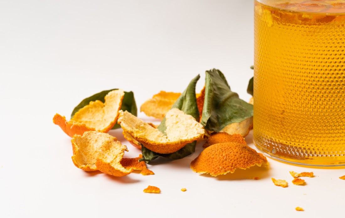 Công thức sữa, mật ong và vỏ cam khô giúp trị thâm nách sau sinh an toàn tại nhà